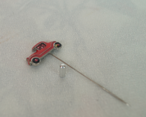 Car Fashion Lapel Pin