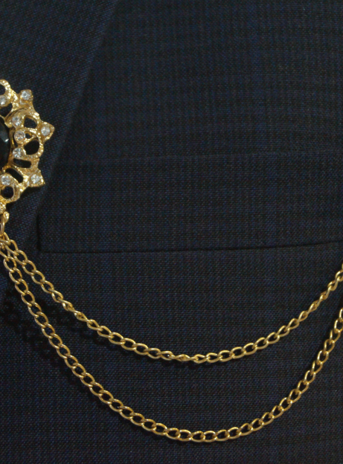 Black Pearl Pocket brooch chain